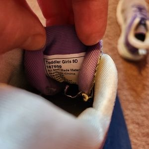 Toddler athletic shoes